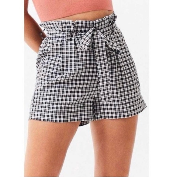 PacSun Pants - PacSun High Rise Gingham Shorts Black White Plaid Belt Lottie Moss M